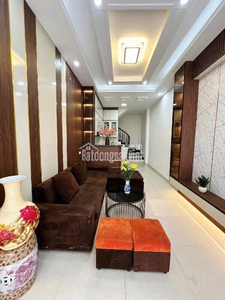 BÁN NHANH NHÀ ĐỘI CẤN - 5 TẦNG - 36M2 – NGÕ THÔNG – VỪA Ở VỪA KINH DOANH – FULL NỘI THẤT - GIÁ TÔT