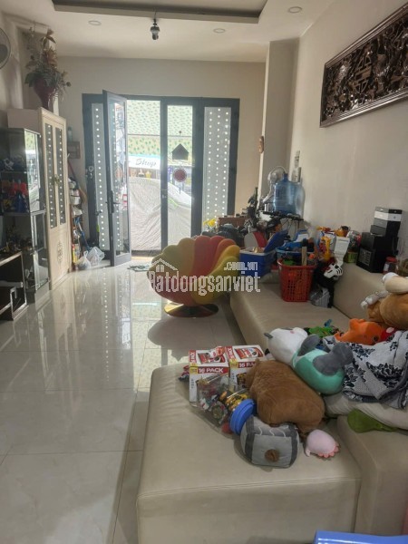 🏡🏡Căn nhà mặt tiền Nguyễn Thị Minh Khai P Nam Nha Trang