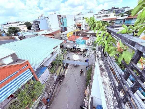 Bán Nhà Mặt Tiền 50 Duy Tân, P.8, Tân Bình