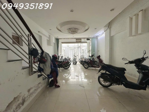 🚘 XE HƠI ĐỖ TRƯỚC CỔNG – NHÀ ĐẸP NỞ HẬU – KHU CAO TẦNG ĐỒNG BỘ – AN NINH TUYỆT VỜI 🚘