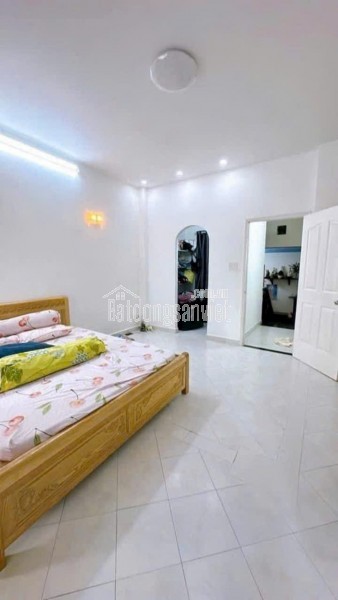 BÁN NHÀ TÔN THẤT THUYẾT, PHƯỜNG 16, QUẬN 4 - 91M² - 3 TẦNG - NHỈNH 6 TỶ.