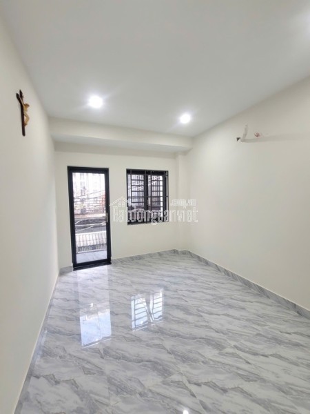 Bán nhà Nghĩa Phát, 34m2,3x12m,  hẻm 4m thông , 2pn , sổ đẹp