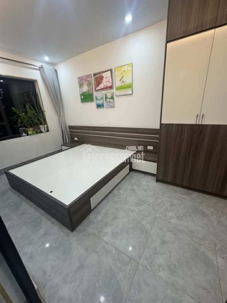 Chính chủ Gửi bán căn chung cư cao cấp vị trí siêu đẹp và thuận tiện giao thông.