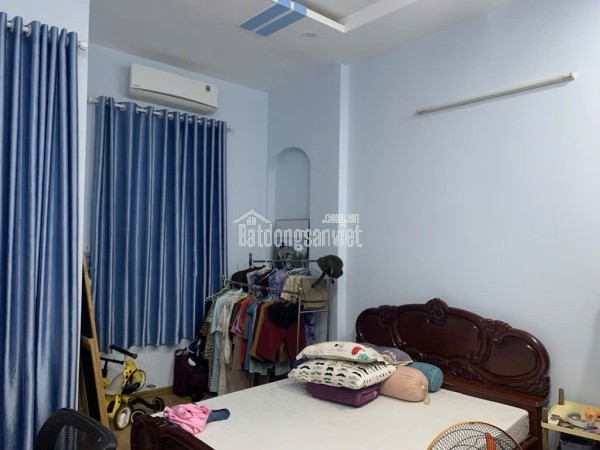 Bán nhà đường ô tô - Diện tích 55m2 sổ hồng, Giá 5tyx còn Thương lượng LH 0382202524