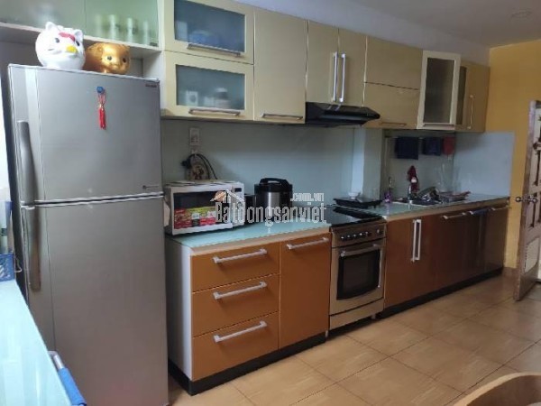 Bán nhà đường hẻm hiệp nhất, p4, Tân bình. Giá 9,9 tỷ. Ngang 4,2m. Dài 11m