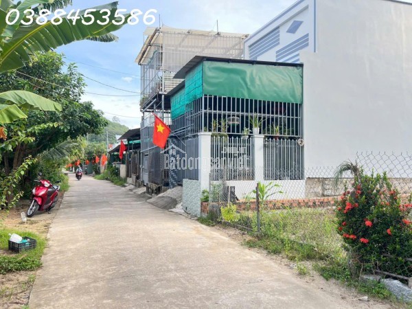 BÁN GẤP-Nhà Đẹp Có Thang máy-đường số 7-KĐT Hà Quang 2 trục đường chính kết nối thông ra vành đai