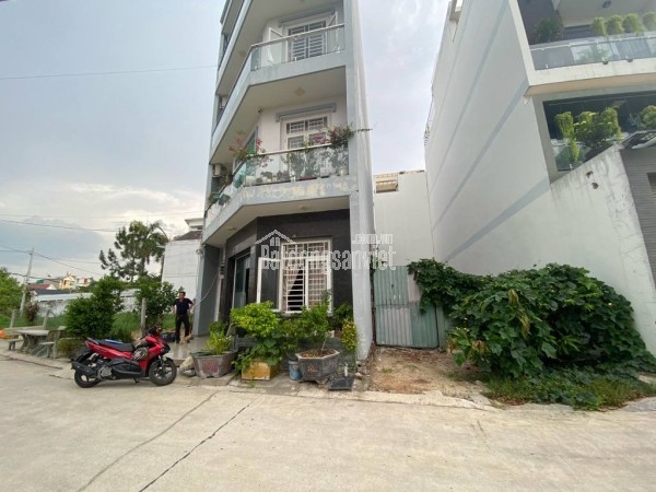CHỦ CẦN BÁN CĂN NHÀ TÂM HUYẾT 2 MẶT HXH, 11 PHÒNG CHO THUÊ DÒNG TIỀN 25 TRIỆU/THÁNG ,
