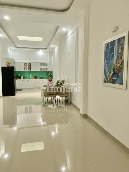 Nhà đường B1 Bùi Phùng VCN Phước Hải - Sổ hoàn công : Giá bán bao sang sổ 9.650
Liên hệ : e để