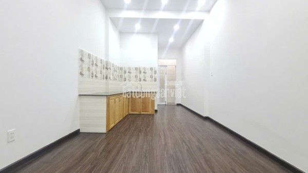 Nhà đường B1 Bùi Phùng VCN Phước Hải - Sổ hoàn công : Giá bán bao sang sổ 9.650
Liên hệ : e để