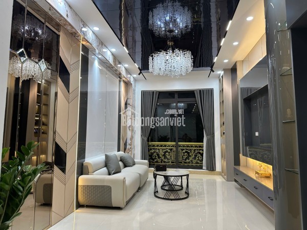 Bán nhà mặt Phố KIM GIANG 41m, 5 Tầng, Mặt tiền 4m; Kinh doanh, gần Khu đô thị. Trường học, Bệnh