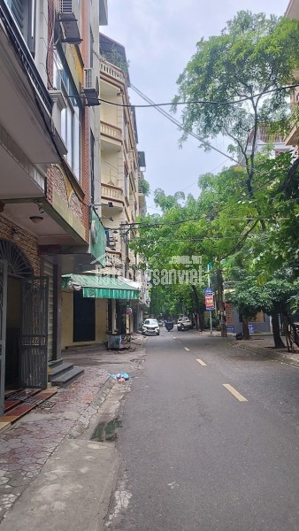 Bán nhà mặt Phố KIM GIANG 41m, 5 Tầng, Mặt tiền 4m; Kinh doanh, gần Khu đô thị. Trường học, Bệnh