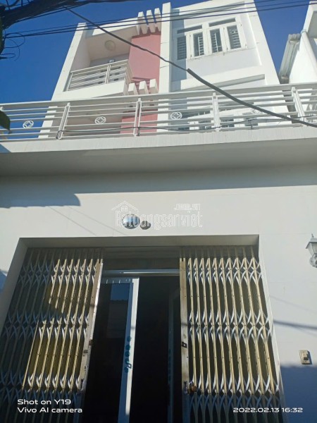 Cho thuê nhà 68 đường Ba Tháng Hai, Quận 10