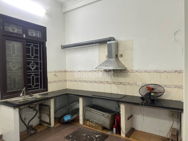 Bán nhà Thanh Liệt 48m, 4 Tầng, Mặt tiền 4,5m, kinh doanh; Giá 11,5 tỷ