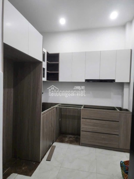 Nhà đẹp cần bán, có nội thất, đường oto ra vào, Sổ hồng sang tên ngay, Giá còn bớt