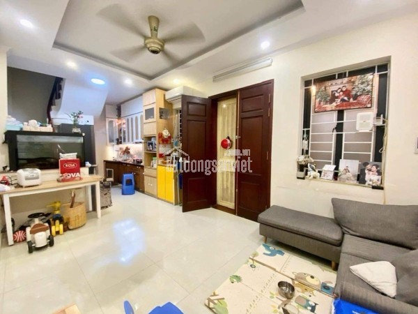 BÁN NHÀ HẺM XE HƠI  XÔ VIẾT NGHỆ TĨNH, 3 TẦNG, 53,6m2, 7,5 TỶ THƯƠNG LƯỢNG.