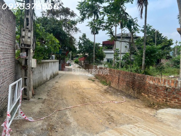 Siêu phẩm đất đẹp vuông như bánh chưng, giá rẻ tại Phú Mãn, Quốc Oai