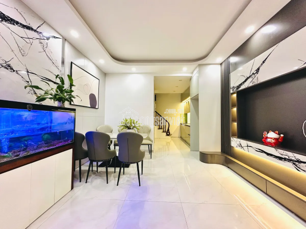 Ngõ 190 Văn Chương 39m2 x 6 tầng Mặt tiền 4.1m giá 9.98 Tỷ