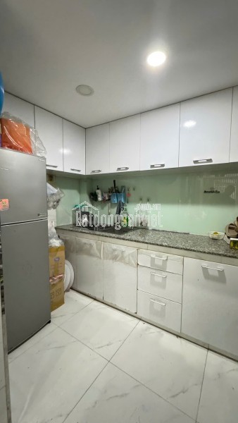 Quận 10 - Hẻm Xe Hơi Cách 1 Căn - Không Quy Hoạch - 55M - 5 Tầng - 8PN - Chỉ Nhỉnh 10 Tỷ