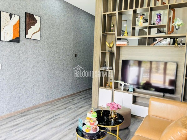 Cơ hội sở hữu nhà mới xây 1 trệt 1 lầu gần KCN Phước Đông giá chỉ 390 triệu, sổ hồng riêng