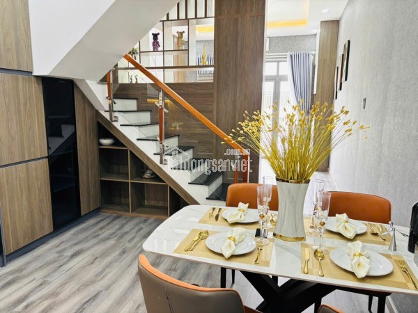 Cơ hội sở hữu nhà mới xây 1 trệt 1 lầu gần KCN Phước Đông giá chỉ 390 triệu, sổ hồng riêng
