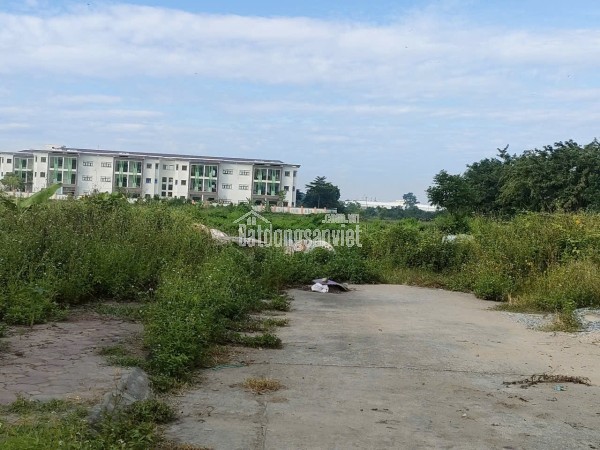 Trục chính ô tô tránh, kinh doanh sầm uất, lô góc, giá đầu tư, DT69m, 100% thổ cư, ôtô vào đât,