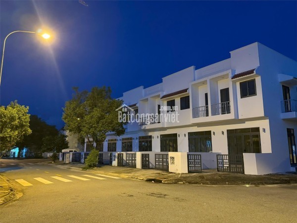 🌟 PHƯỚC ĐÔNG NEWCITY – SỞ HỮU NHÀ PHỐ HIỆN ĐẠI CHỈ VỚI 579 TRIỆU!