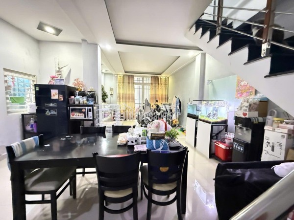 Quận 10 - Lê Hồng Phong - 46M - Tiện Ở Hoặc Kinh Doanh - Nở Hậu - 8 Tỷ