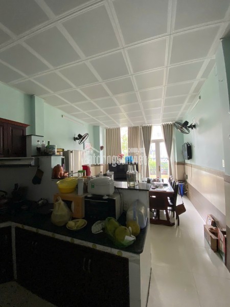 Chính Chủ Bán Mặt Tiền Tân Sơn Nhì, Tân Phú: (4.05 x 7m), Giá Tốt Chỉ 9,8 Tỷ!