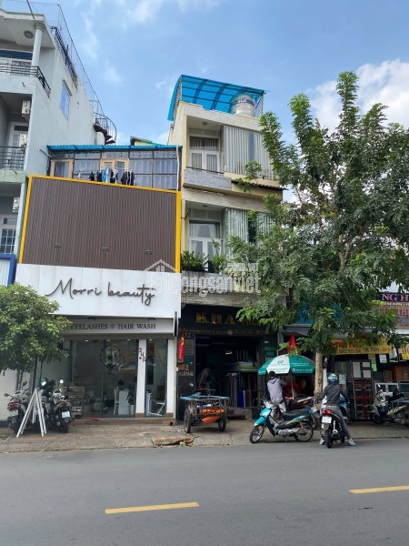 Chính Chủ Bán Mặt Tiền Tân Sơn Nhì, Tân Phú: (4.05 x 7m), Giá Tốt Chỉ 9,8 Tỷ!
