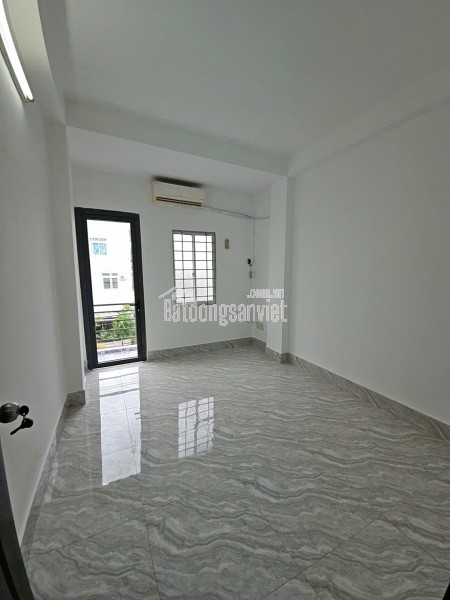 SÁT MẶT TIỀN ĐƯỜNG Q4 
CÓ 2 TỶ -  3 TẦNG