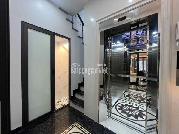 Hiếm Nhà Thạch Bàn 6 tầng – nội thất cao cấp – ô tô đỗ cửa