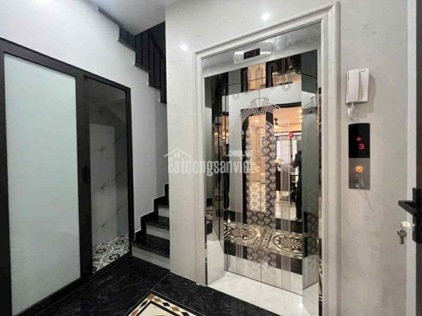 Hiếm Nhà Thạch Bàn 6 tầng – nội thất cao cấp – ô tô đỗ cửa