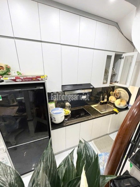 Bán nhà riêng tại Phố Chợ Khâm Thiên, Phường Khâm Thiên, Đống Đa, Hà Nội giá 7 tỷ  300 triệu