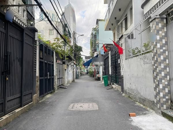 🏡 Nhà Phạm Văn Bạch, Quận Tân Bình – 112m² (5.8m x 20m) – 10.8 Tỷ – Đất đẹp xây biệt thự