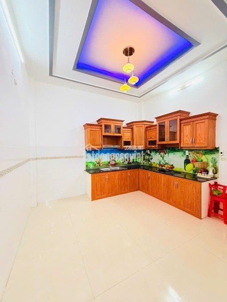 NHÀ 2 TẦNG - KỀ TÂN PHÚ - HẺM XE HƠI - CHỈ HƠN 3 TỶ