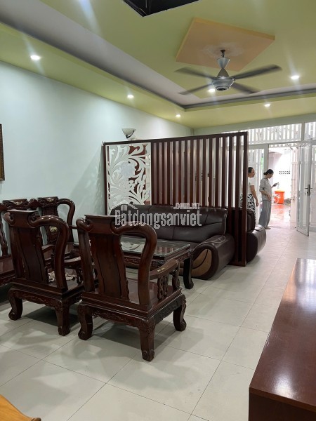 Bán gấp giá tốt! Nhà HXH Nguyễn Cảnh Chân Q1, DT: 98m², Sổ riêng, Xây CHDV hoặc ở ngay, Giá 19,5 tỷ