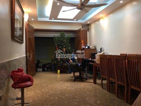 Nhà siêu hiếm Bắc Từ Liêm gần đường 10 làn xe, 50m2 ngõ thông ô tô tránh