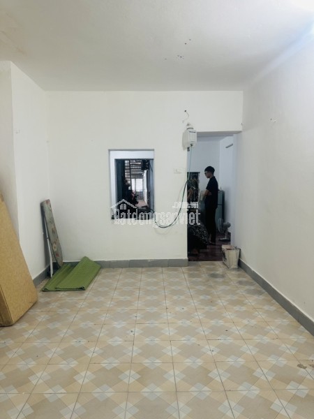 Bán căn nhà Trần Cung, Giá tốt- ở ngay, 33m², 4,6 tỷ