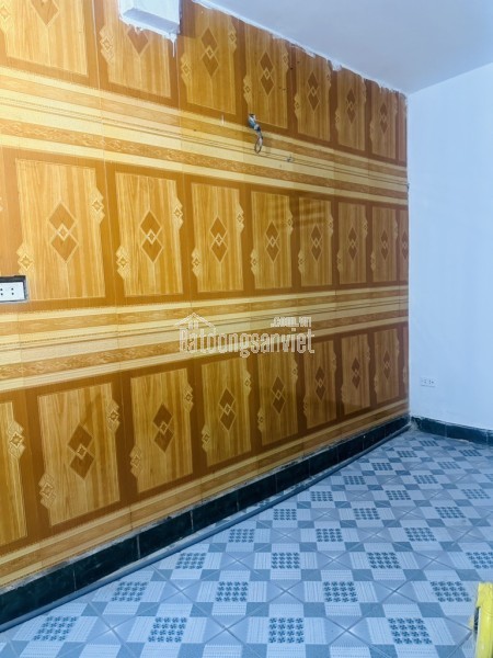 Bán căn nhà Trần Cung, Giá tốt- ở ngay, 33m², 4,6 tỷ