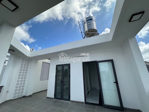 BÌNH TÂN - LÔ GÓC HAI MẶT TIỀN - KẾT CẤU 4 TẦNG BTCT - HẺM XE HƠI ĐỖ CỬA - NHÀ MỚI VÀO Ở NGAY -