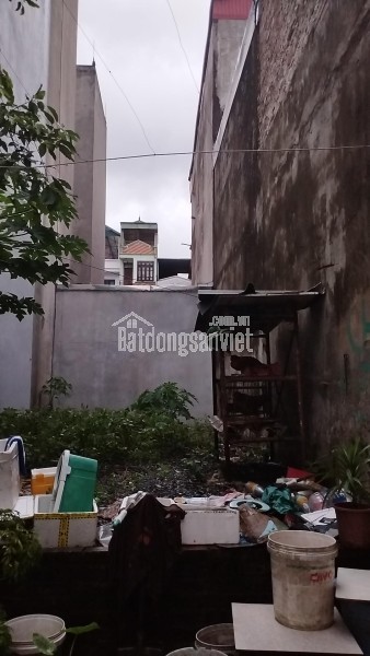 Cổ Nhuế, nhỉnh 8 tỷ, ô tô vào đất, cạnh đường 60m, khu tập thể dân trí cao