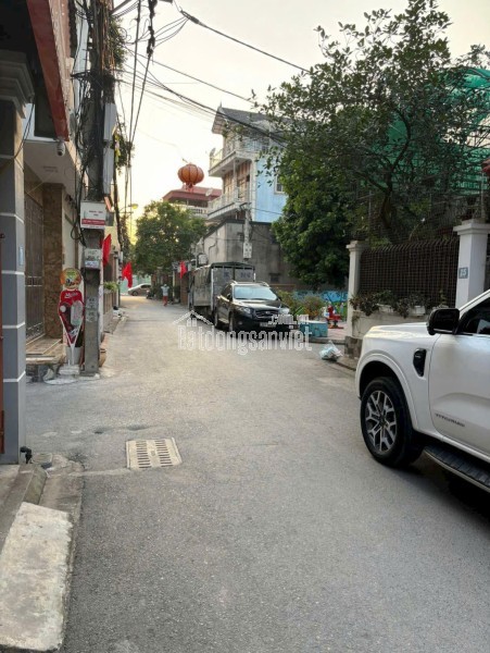 Bán nhà mới 5 tầng tại Việt Hưng – Ngõ 48 Ngô Gia Tự – Tài chính chỉ 6,99 tỷ