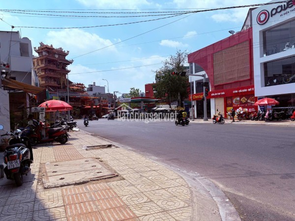 Căn hộ Đông Hải Tô Ký Q12, 3pn  có sổ có thang máy chỉ 2ty