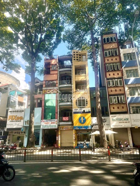 Chính Chủ Bán Mặt Tiền 3/2, P.11, Q.10: DT 3x13m, Vị Trí Đẹp, Giá Tốt - Chỉ 23 tỷ!
