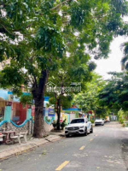 Chính chủ cần bán gấp nhả Hẻm xe ô tô 5 x 15 giá chỉ 8 tỷ, ở đường Dương Quảng Hàm, Phường 05, Gò