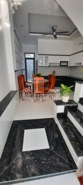 Bán nhà mới hoàn thiện đường số 8 Linh Xuân Thủ Đức TPHCM,LH 0909428959.