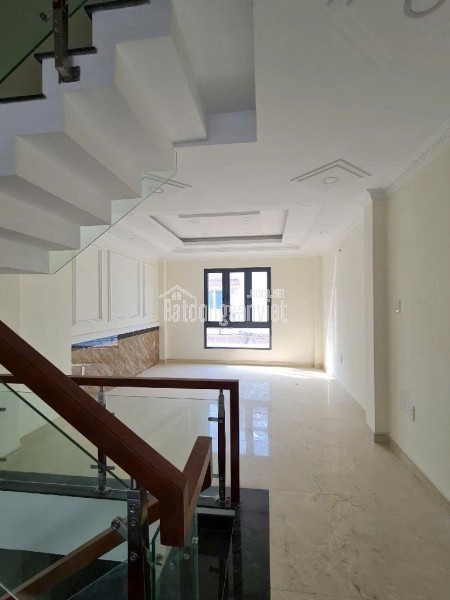 NHÀ ĐẸP TRUNG TÂM TP. THỦ ĐỨC XE HƠI ĐỖ CỬA – GIÁ CHỈ NHỈNH 11 TỶ