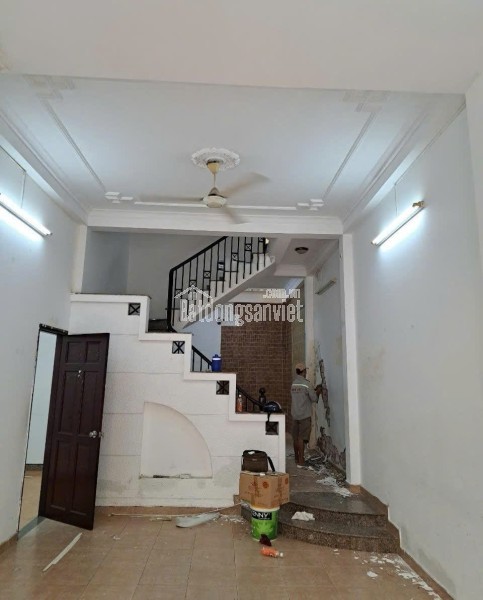 CHO THUÊ NHÀ LÀM CHDV-HXH-ÚT TỊCH–QUẬN TÂN BÌNH–NGANG 6M-4 TẦNG-CHỈ 31TR