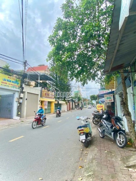 HIẾT – VỊ TRÍ ĐẸP NGAY NGÔ QUYỀN, QUẬN 9 
 Giá chỉ 10 tỷ - Cơ hội đầu tư sinh lời!