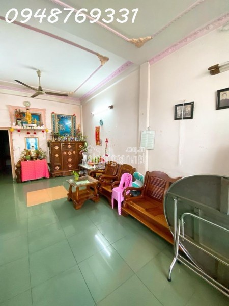 BÁN NHÀ 4 LẦU MẶT TIỀN CHỢ NHỊ THIÊN ĐƯỜNG